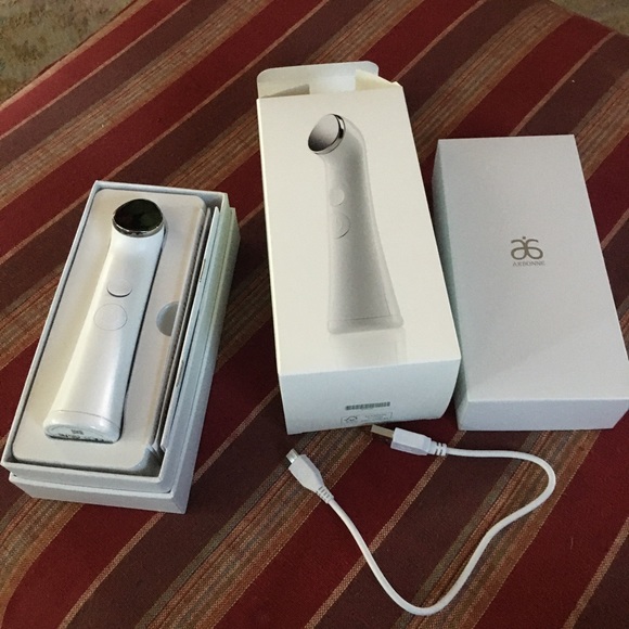 EUC Arbonne Genius applicator - Picture 3 of 4